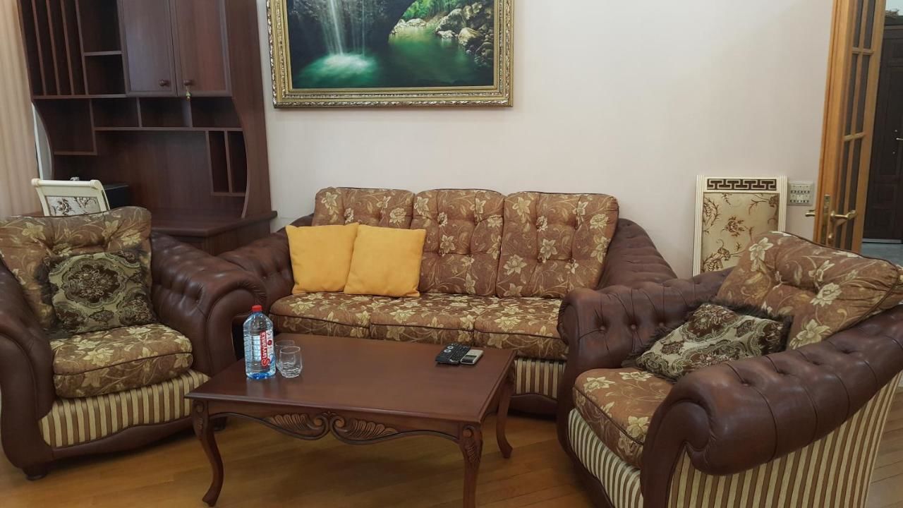 Апартаменты Apartment on Nariman Narimanov 125 Баку-10