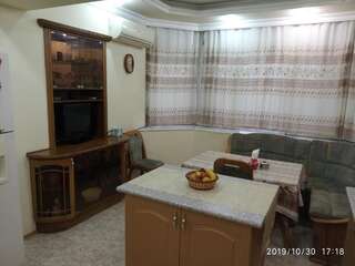 Апартаменты Apartment on Nariman Narimanov 125 Баку Апартаменты с 2 спальнями-18